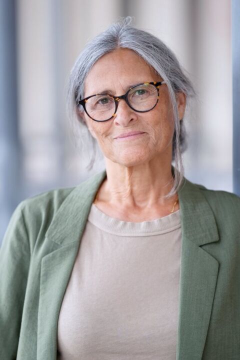 Carla F.
